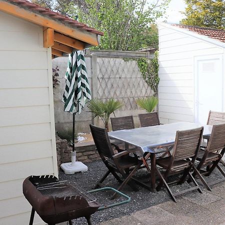 Villa des sables avec 1 studio pour 2 personnes pouvant être complété par une chambre si 4 personnes Cabourg Esterno foto