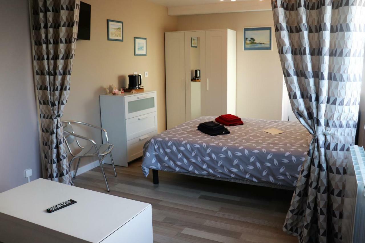 Villa des sables avec 1 studio pour 2 personnes pouvant être complété par une chambre si 4 personnes Le Home Varaville Esterno foto