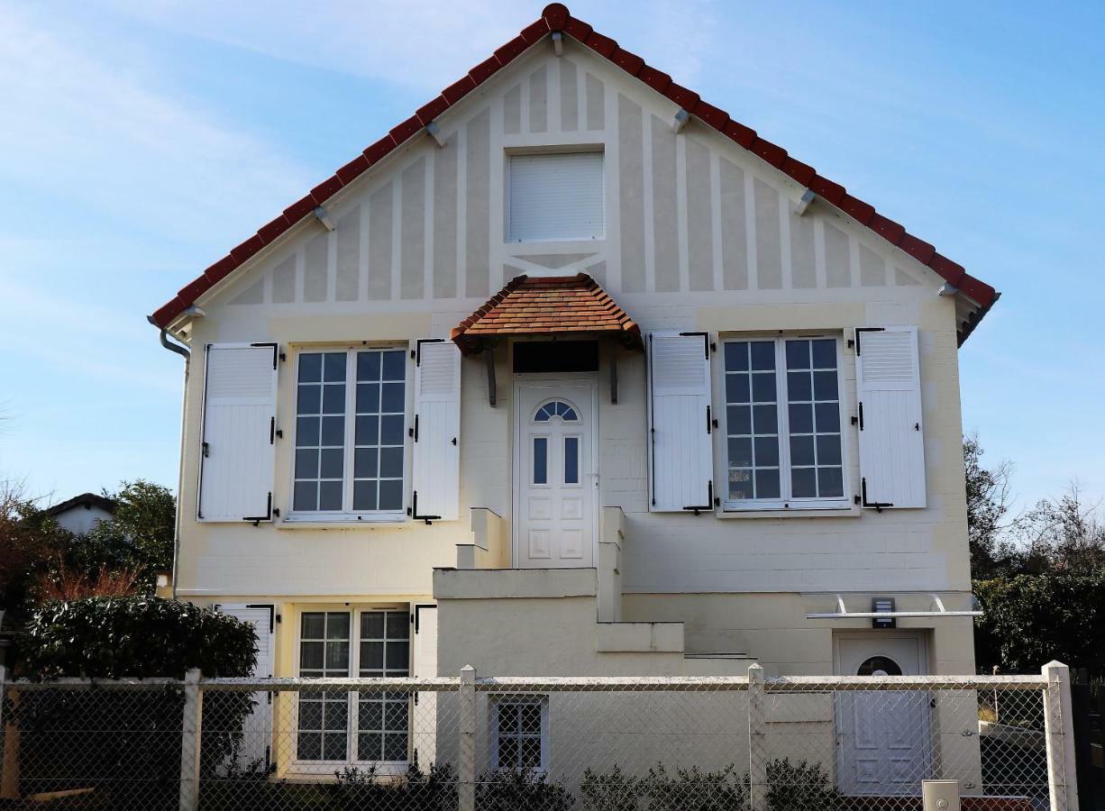 Villa des sables avec 1 studio pour 2 personnes pouvant être complété par une chambre si 4 personnes Cabourg Esterno foto